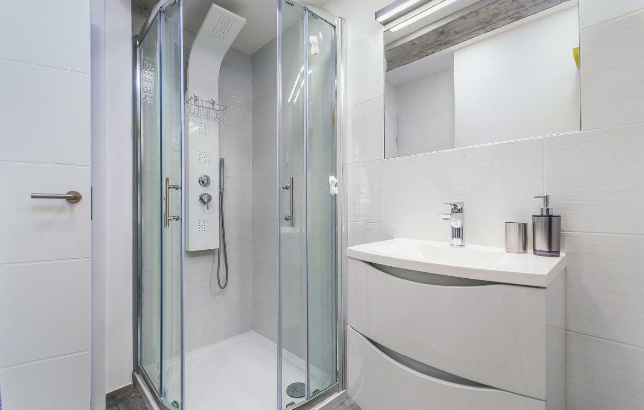 Orion Apartment Пореч Екстериор снимка